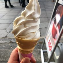 甘酒ソフトクリーム。