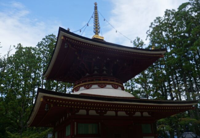 小さな塔なので壇上伽藍の中での存在感はほとんどないかも