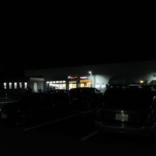 SAではありますが一般道からも施設利用が可能