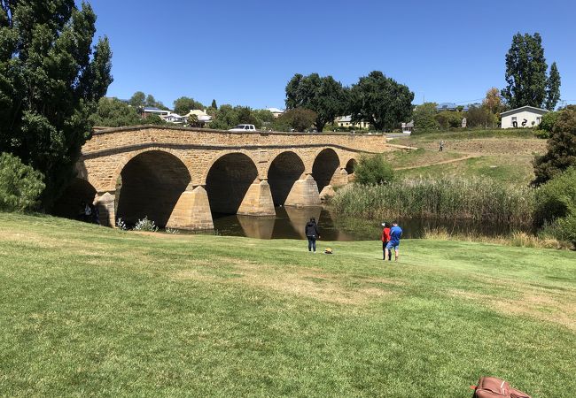 オーストラリア最古の石橋