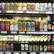 観光客の身としては、食材よりも、まず飲み物に目が行きます。