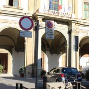フィレンツェ最古の病院