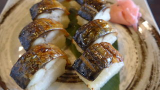 名物の熱々・焼さば寿司は最高に美味しかったです!!