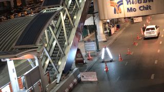 ドンムアン空港から市内へ。