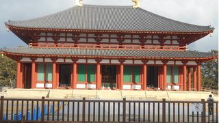 昨年落慶の中金堂は、創建時を再現