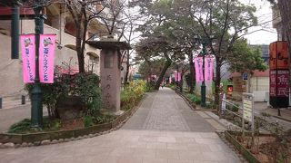 宝塚大劇場につながる歩道です。