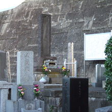 おりょうさんのお墓