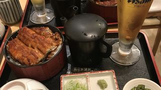 混んでいます。