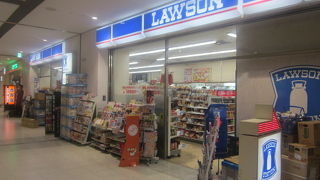 JL側の到着口付近にも店舗が出来たのは大きいです。