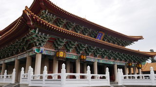 落ち着いた静かな孔子廟