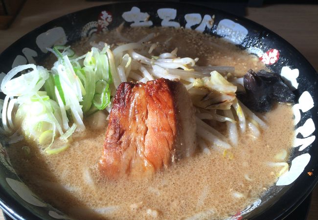 濃厚な味噌スープ