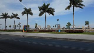 宿をとるにはお勧めのエリア。