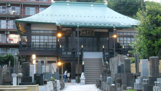 ＪＲ王子駅からは結構歩きました