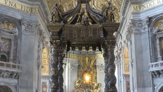 クーポラの真下に・・・