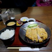 ボリュームたっぷりのランチ，おなかが減っていたら最高