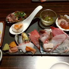 お刺身盛り合わせだけでこんなにも！