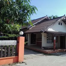 Dok Champa Guesthouse