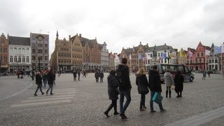 ブルージュの中心