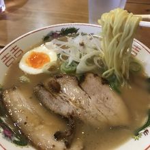 いっぱいラーメン