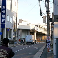 石山駅には近い