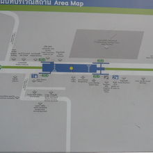 サナームパオ駅の案内図です。陸軍の基地が記載されています。
