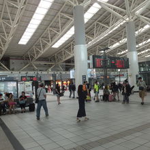 高鐵新左営駅
