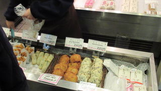 手作業の創作揚げ物がご自慢ですよ