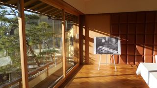 国道1号線沿いのきれいな公園