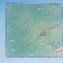 標高差はそれ程ないので、夏は初心者向きの登山道だと思います