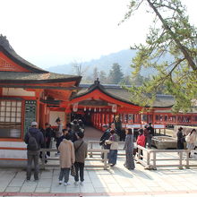 厳島神社