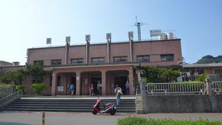 電車で来た時の、九分観光の入り口の駅