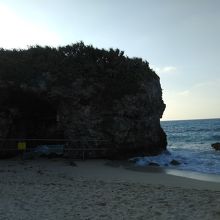 立入禁止の柵にがっかり