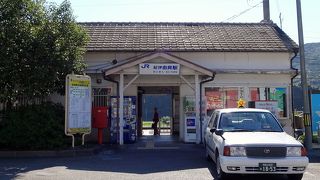 紀伊由良駅