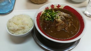 ご飯とたべるラーメン