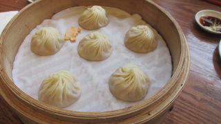 日本より安いのでオススメです。