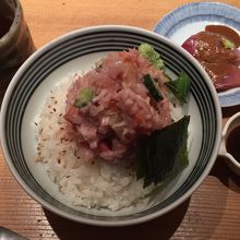 ぜいたく丼・梅