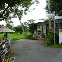 宜蘭幾米公園の風景：喫茶店もあります