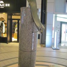 かつてのからくり時計の遺構って、これのことかしら？？？