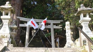 世界遺産になっています　小さな駐車場あり