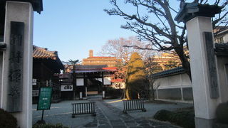 本堂と呼ぶべきなのか…