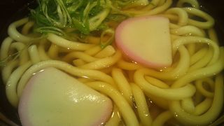 駅中で夜遅く営業のありがたいお蕎麦屋さん