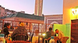 ぼったくりレストランLa Perle De Fes＠ルシーフ広場