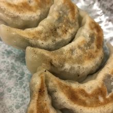 焼き餃子…これは普通