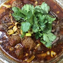 水煮牛肉…ココ 華隆でなければ食べられない