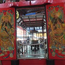 奠濟宮の内部の様子