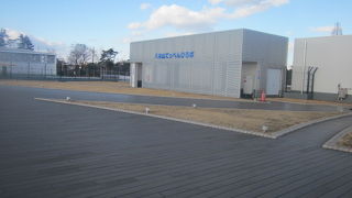 地下鉄駅直結で景色も抜群、素晴らしいスポットです！