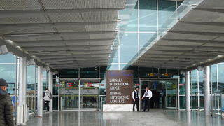ラルナカ国際空港