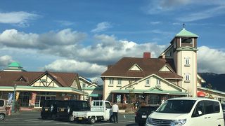 美味しいジェラートがあります