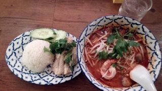 ひとりでも入りやすいタイ料理店