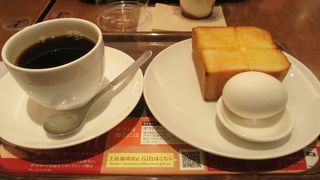 神戸に本社のある非上場のＵＣＣ上島珈琲のお店です。